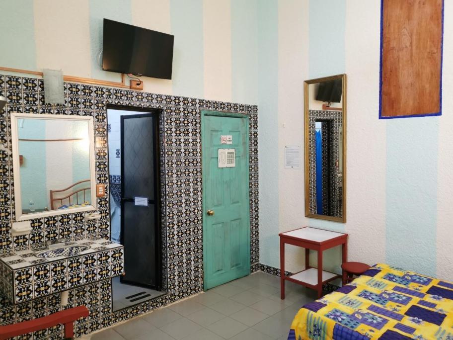 Hotel Limon Xalapa Buitenkant foto